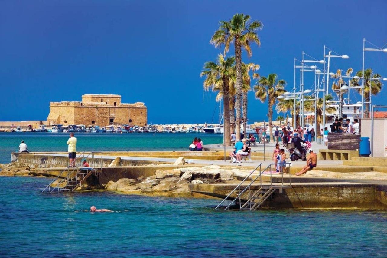 Poseidon 51 * Paphos